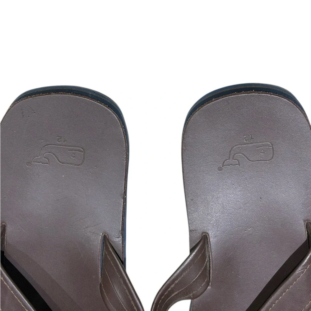 Vineyard Vines Men’s Brown Thong Sandals Size 12
